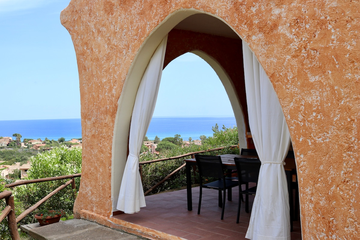 Schöne Wohnung mit Panorama in Monte Nai bei Costa Rei